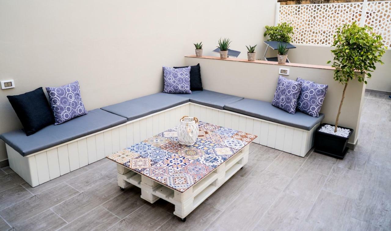Macaria Apartments Трапани Екстериор снимка